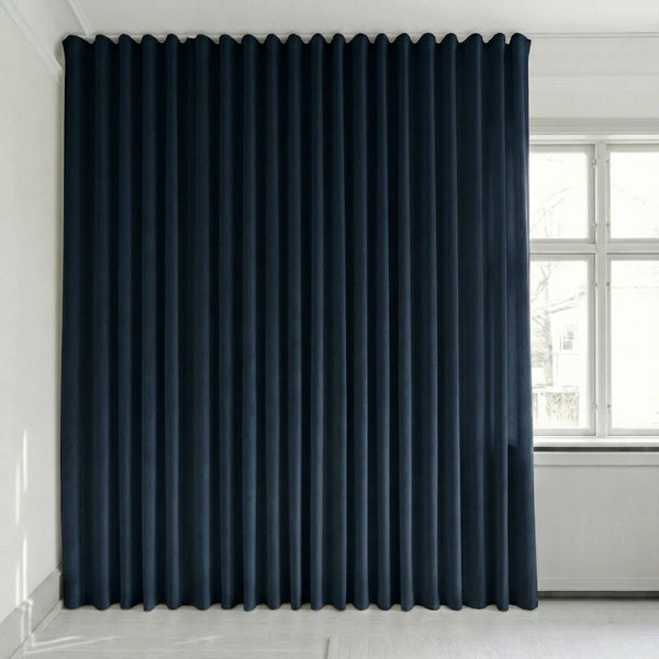 Sammetsgardin efter mått – Bris - Midnight Blue - C2602