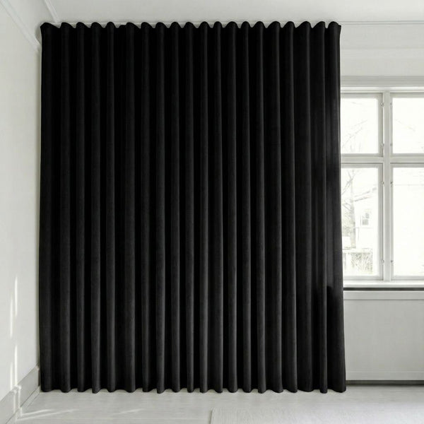 Sammetsgardin efter mått – Bris - Midnight Black - C2625
